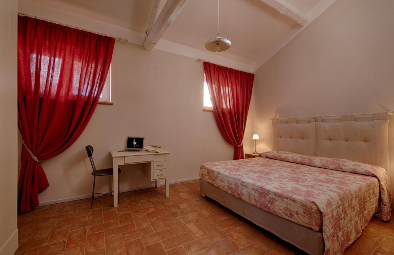 Agriturismo Poderedodici Orbetello Exterior foto