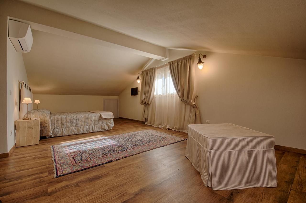 Agriturismo Poderedodici Orbetello Exterior foto